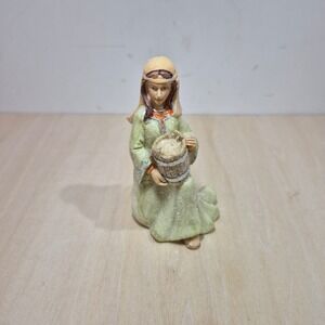 Hawthorne Village Girl with Water Heavenly Blessings Nativity Figurine A0828